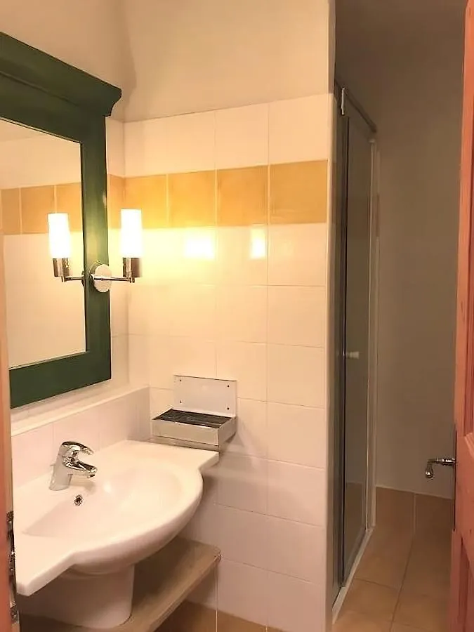 Apartment Arc 1950- Residence 5 Etoiles- Skis Au Pied, Piscine, Spa, Parking, Wifi Bourg-Saint-Maurice